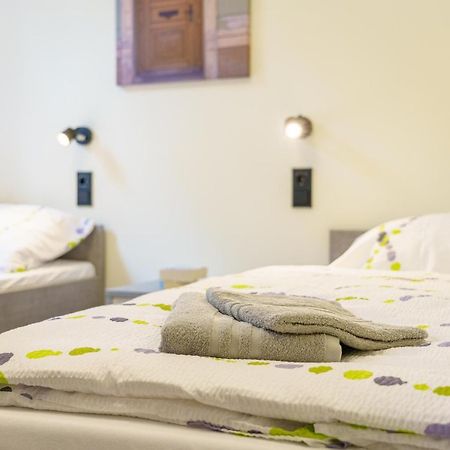 אנברג - בוכהולץ Hotel Und Hostel Gleisbett מראה חיצוני תמונה