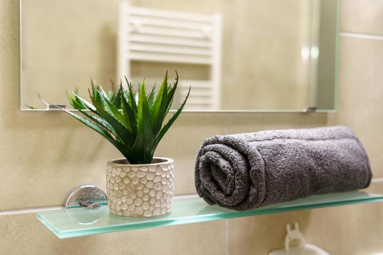 אנברג - בוכהולץ Hotel Und Hostel Gleisbett מראה חיצוני תמונה