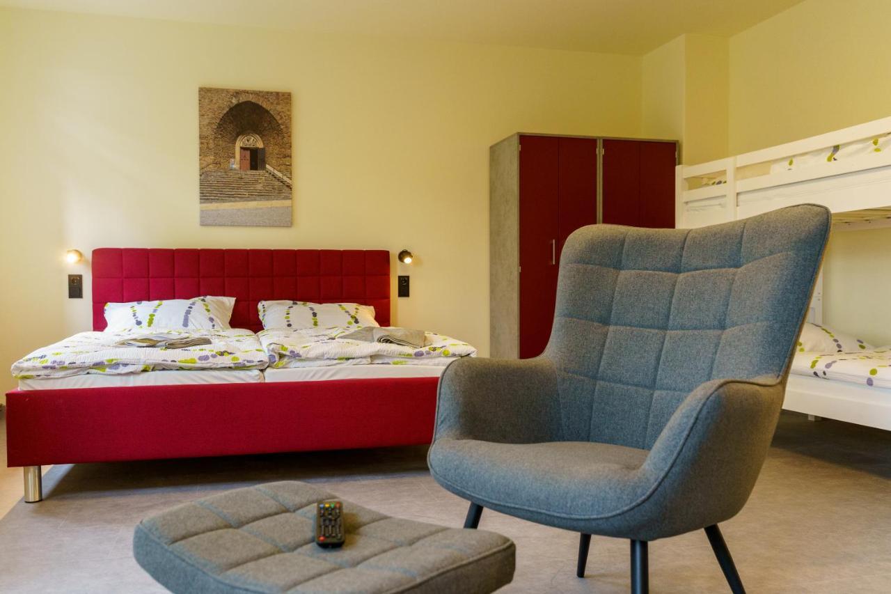 אנברג - בוכהולץ Hotel Und Hostel Gleisbett מראה חיצוני תמונה