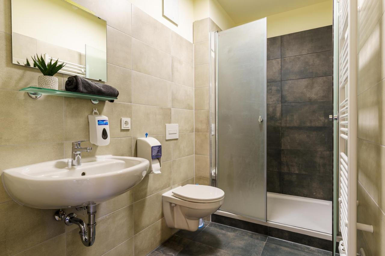 אנברג - בוכהולץ Hotel Und Hostel Gleisbett מראה חיצוני תמונה