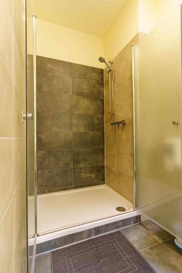 אנברג - בוכהולץ Hotel Und Hostel Gleisbett מראה חיצוני תמונה